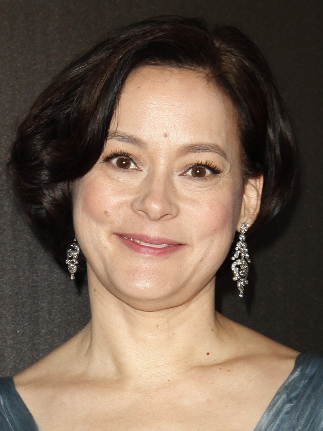 How tall is Meg Tilly?